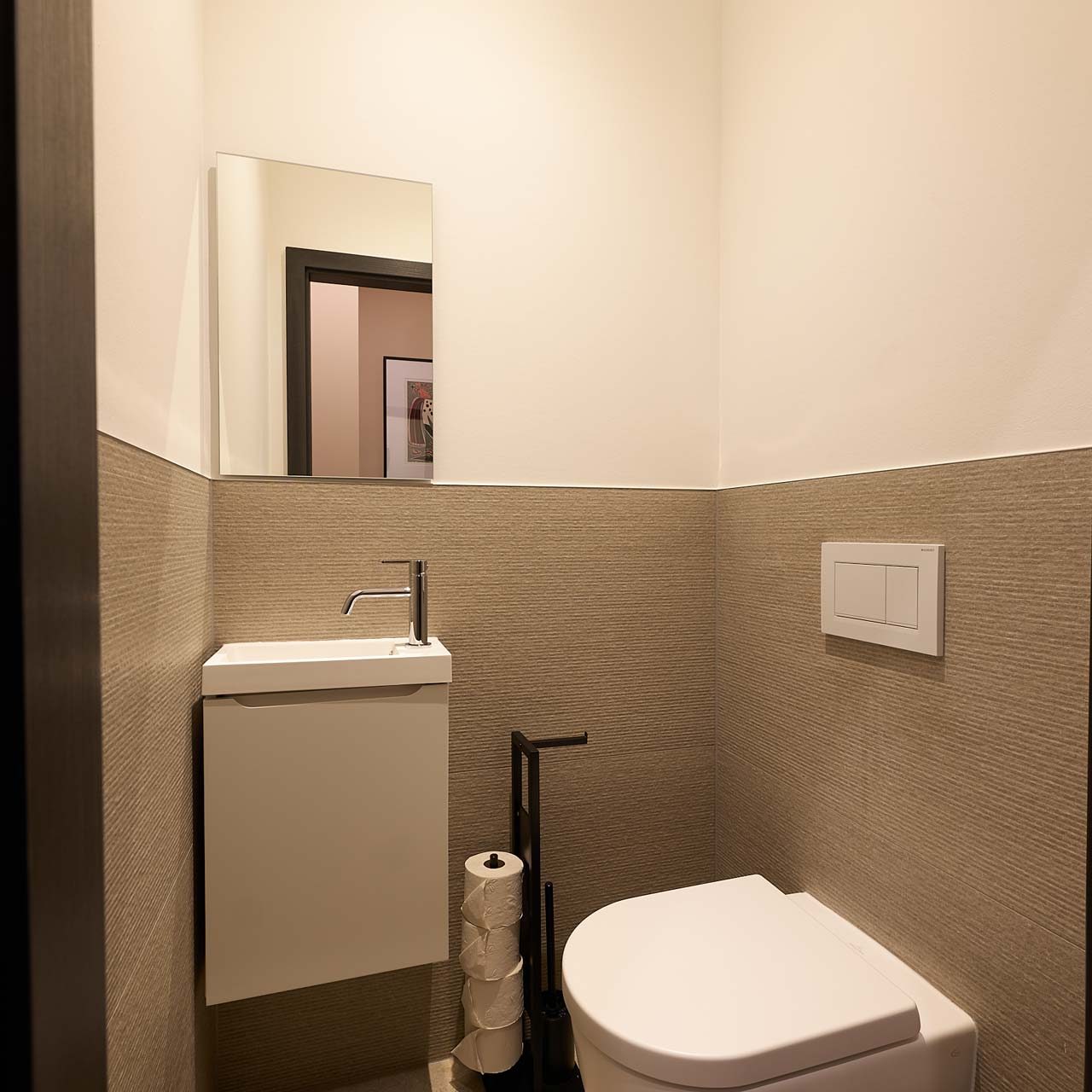 bathroom-BASTACOSI-L1020514